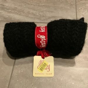 Get Cozy Infinity Scarf-NWT